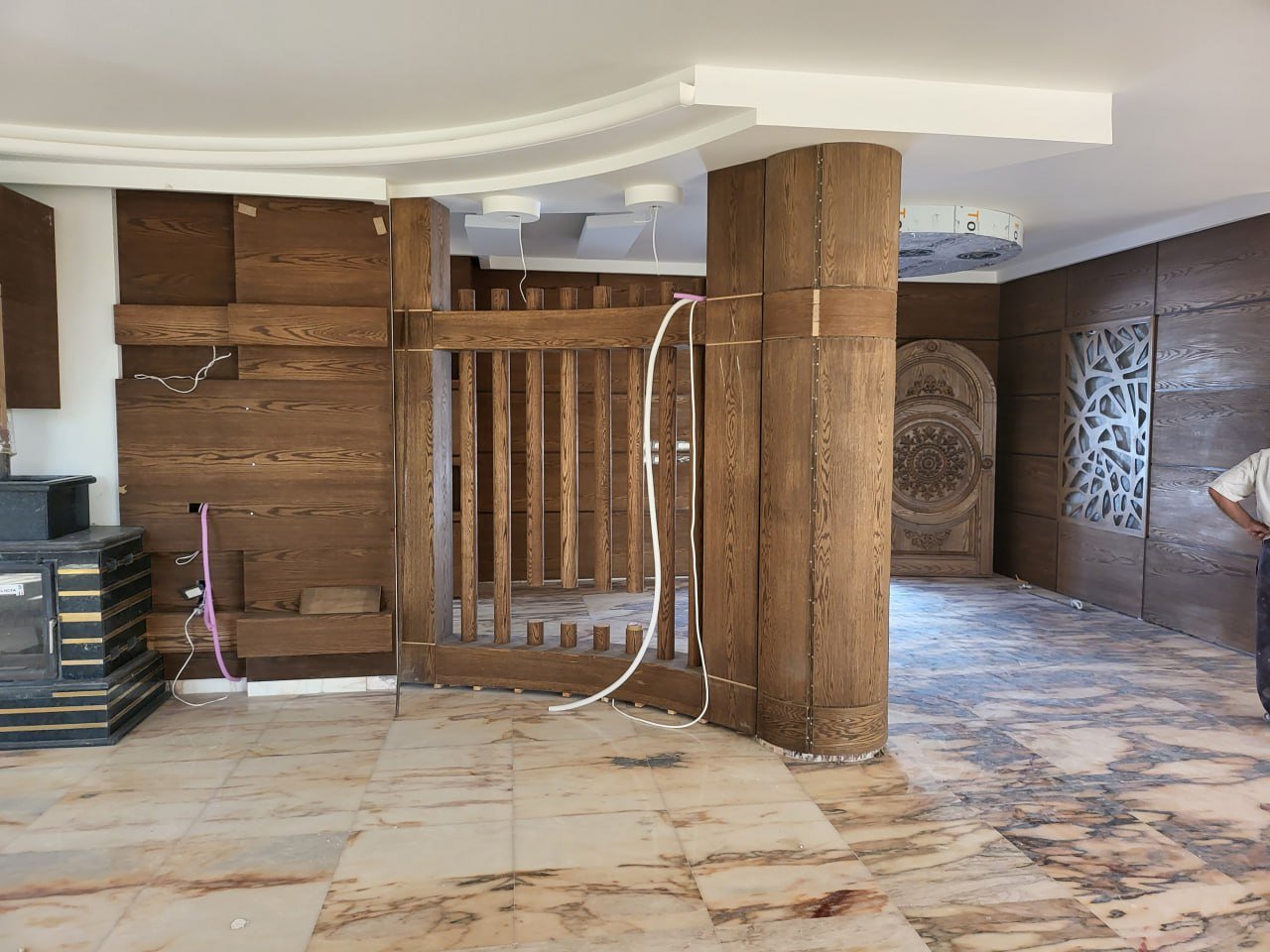 Villa Interior & Landscape - 9